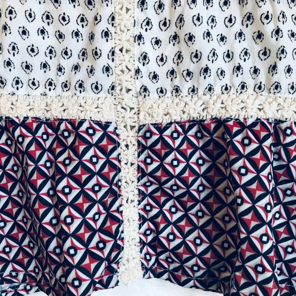 Freeway Women's Shirt Top Blouse Boho flowy Size small - Picture 3 of 8